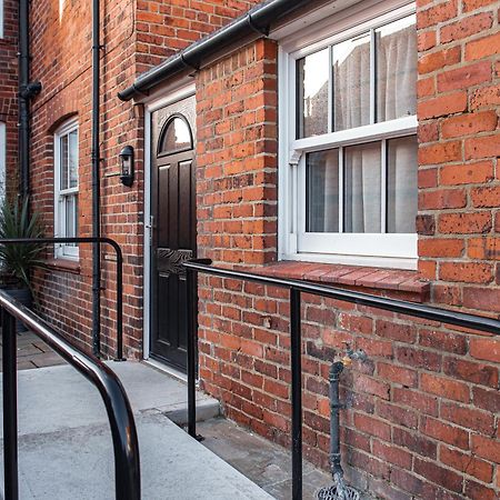 Hotel Victoria Robin Hood's Bay Exterior foto