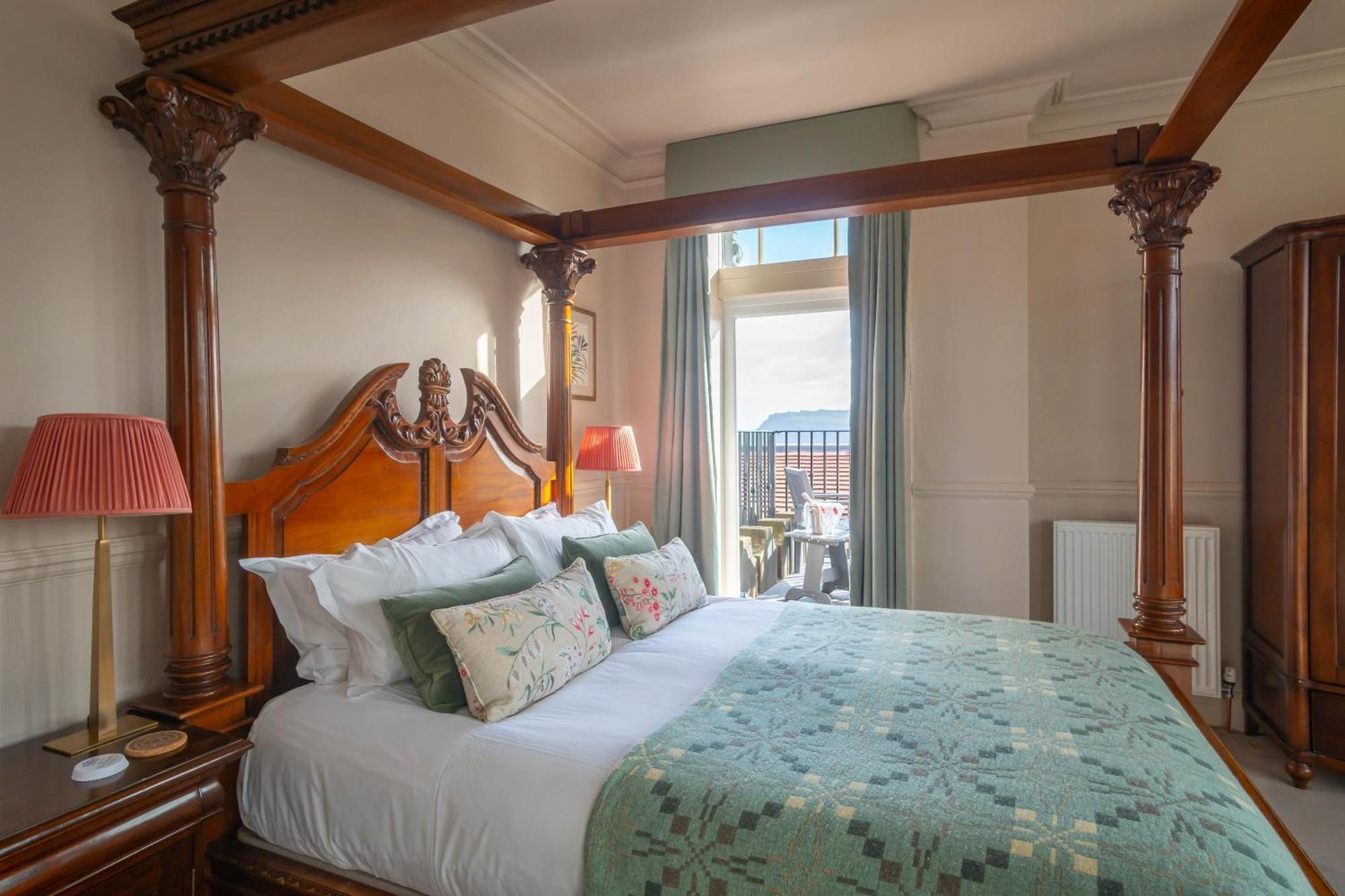 Hotel Victoria Robin Hood's Bay Exterior foto